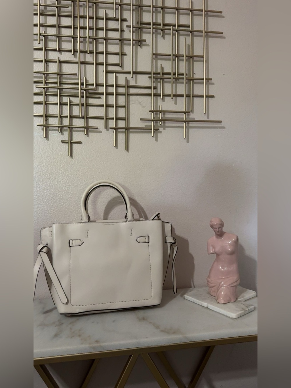 Michael Kors White Leather Satchel with Gold Chain Lock - Picture 3 of 7